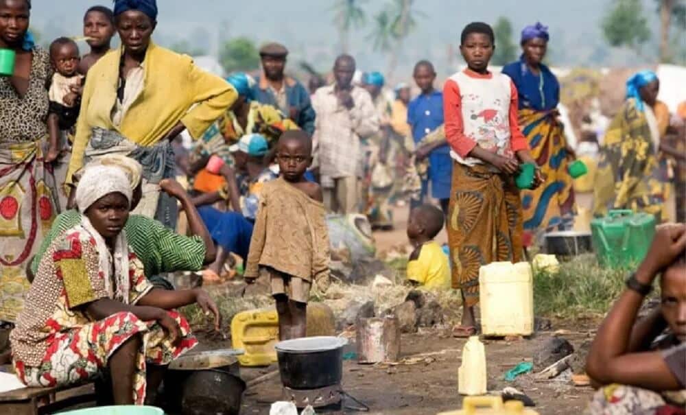 13 Million Nigerians at Risk of Falling Below Poverty Line in 2025 – Report | Daily Report Nigeria